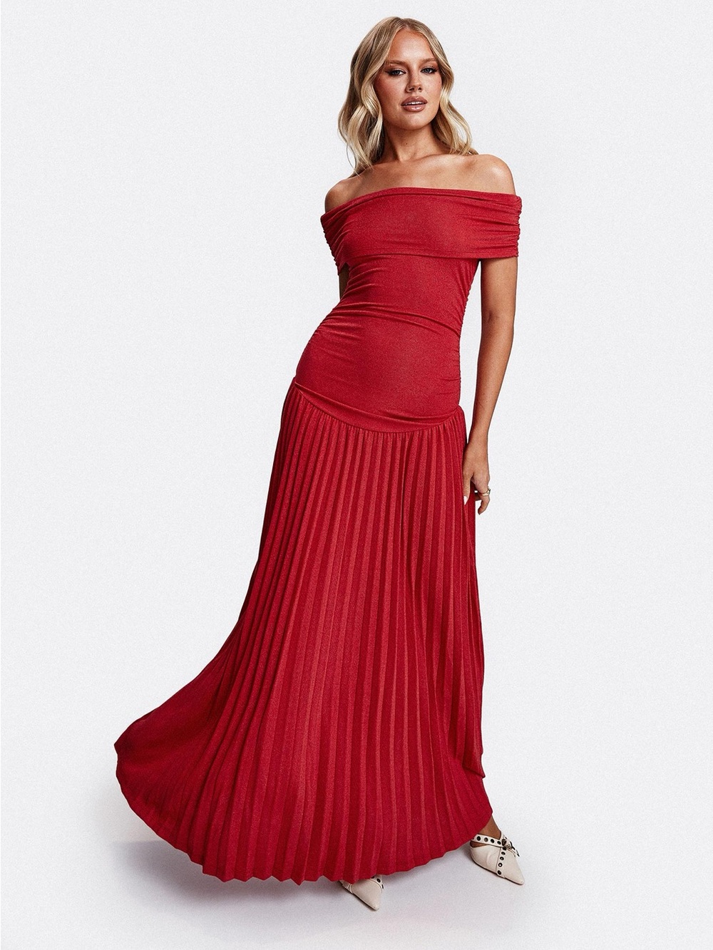 Lioness Red Off Shoulder Pleated Maxi Dress Size Small NWOT